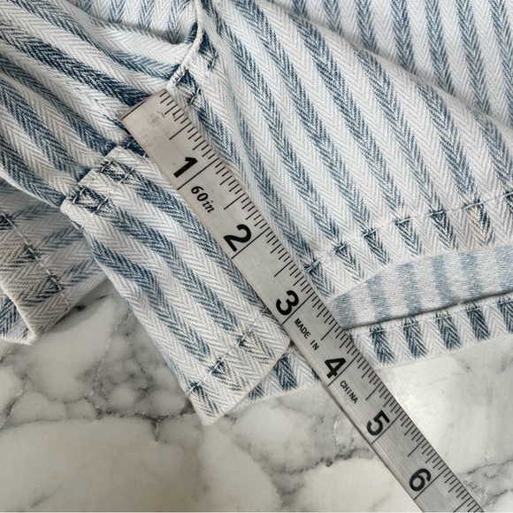 Faherty Topsail Stripe Denim Shorts Railroad Stripe Blue White Size 26 - Picture 5 of 8